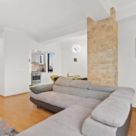 Apartment Un Dormitor In Baneasa